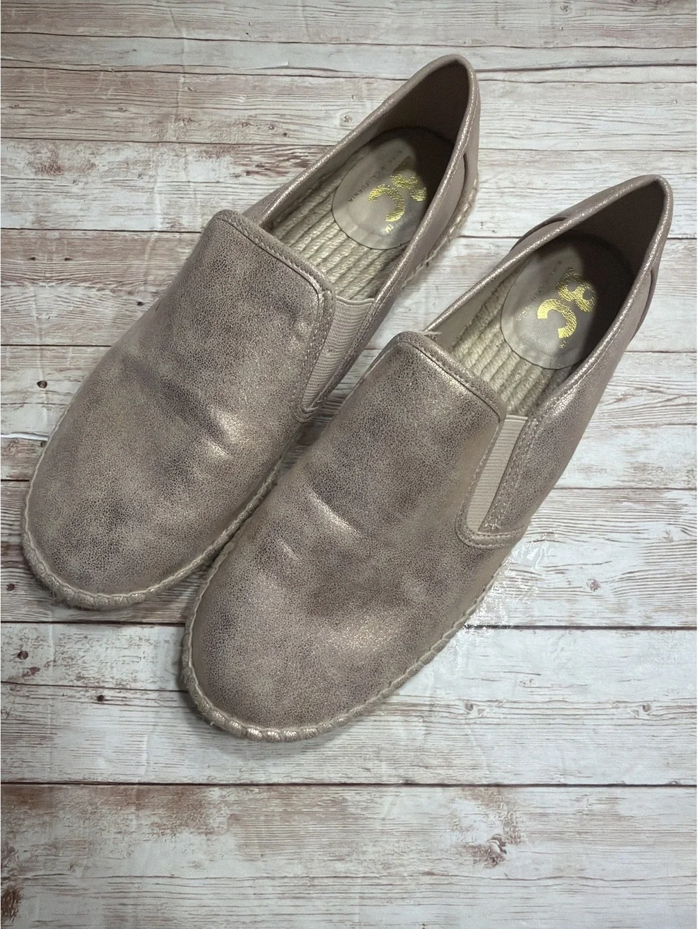 BC Born in California Metallic Gold Espadrilles Sneakers Size 8